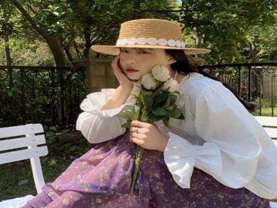 美女脱衣视频软件,网络低俗内容：青少年成长隐忧-3