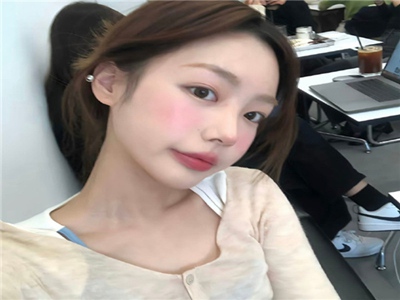 黄色软件OPPO免费快播,OPPO新软件：免费观影新体验-1
