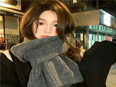 提醒别人小声的标语,都市“静音”标语走红，传递文明新风尚