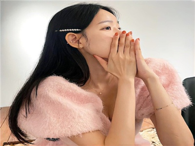 男女啪啪动态,情侣交流新趋势，揭秘现代爱情密码-3