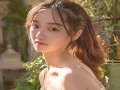 唐三把比比东通得不亦乐乎,《斗罗大陆》唐三逗笑神秘比比东，互动引期待-4