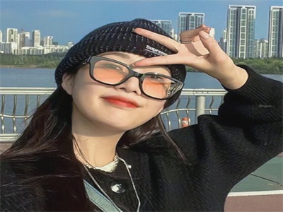 三上悠亚必看的10部作品：三上悠亚十部经典作品,见证偶像到演员的华丽蜕变-4